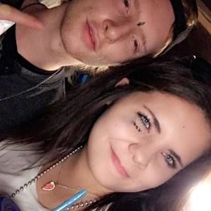 Meet your Posher, Carl